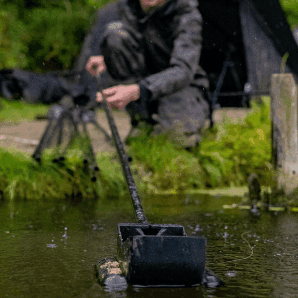 Nash Spot On Bushwhacker Baiting Pole System! - Image 2