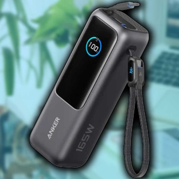 Anker 25k Power Bank With Retractable Cables! - Image 4